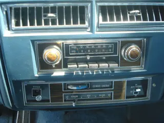 1977 Cadillac sedan de Ville — photo 16