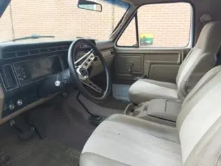 1981 Ford Bronco — photo 24