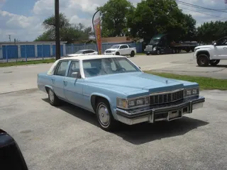 1977 Cadillac sedan de Ville — photo 38