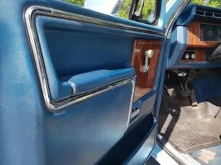 1982 Ford F250 XLT — photo 6