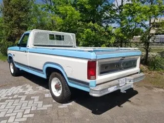 1982 Ford F250 XLT — photo 16