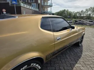 1973 Ford Mustang Mach1 gold — photo 13