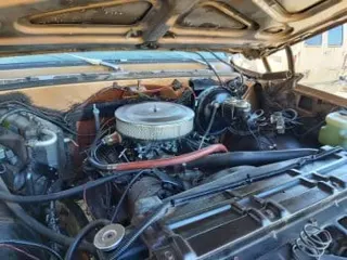 1980 Chevrolet Suburban 4x4 — photo 9