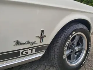 1968 Ford Mustang hardtop coupe — photo 11