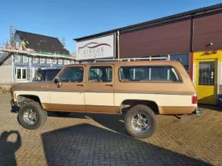 1980 Chevrolet Suburban 4x4 — photo 22