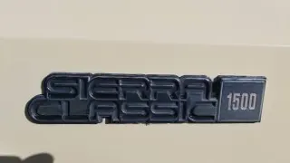 1985 GMC Sierra classic 1500 — photo 18