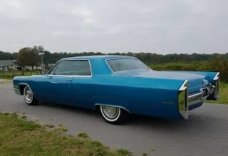 1966 Cadillac Coupe de Ville — photo 20