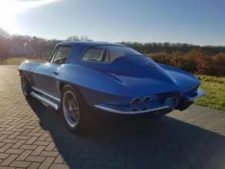 1966 Chevrolet Corvette Stingray — photo 43