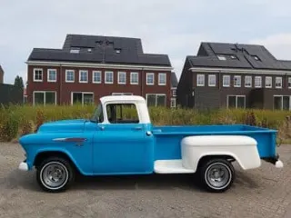 1957 Chevrolet 3200 stepside — photo 23