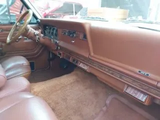 1984 Jeep Grand Wagoneer — photo 33