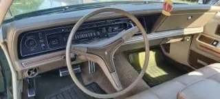1974 Chrysler New Yorker Brougham — photo 2