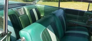 1960 Pontiac Bonnevile hardtop coupe — photo 12