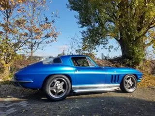 1966 Chevrolet Corvette Stingray — photo 1