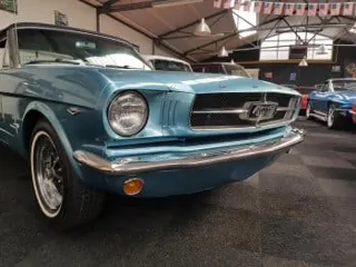 1965 Ford Mustang convertible — photo 6