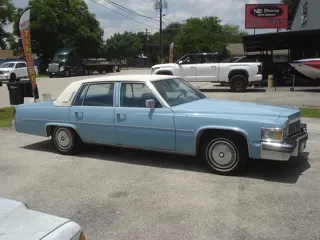 1977 Cadillac sedan de Ville — photo 14