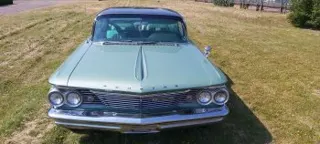 1960 Pontiac Bonnevile hardtop coupe — photo 18