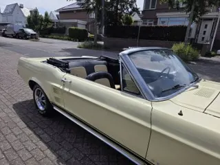 1967 Ford Mustang Convertible Springtime Yellow — photo 15