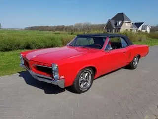 1967 Pontiac Le Mans convertible — photo 2