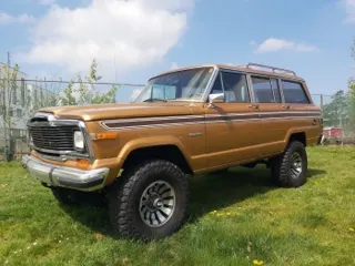 1983 Jeep Wagoneer — photo 1