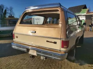 1980 Chevrolet Suburban 4x4 — photo 4