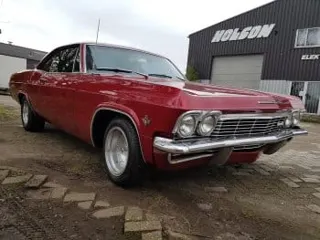 1965 Chevrolet Impala SS — photo 22