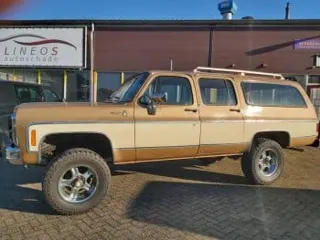 1980 Chevrolet Suburban 4x4 — photo 19