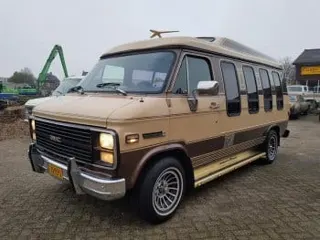 1983 GMC Vendura Van — photo 5