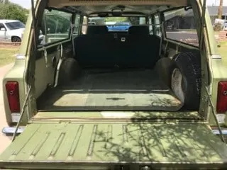 1972 Chevrolet Suburban C20 custom — photo 3