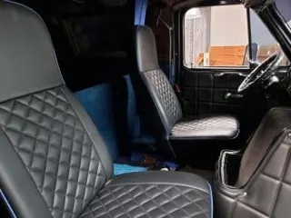 1975 GMC Pathfinder Van — photo 22