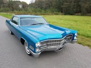 1966 Cadillac Coupe de Ville — photo 30