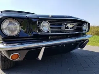 1966 mustang convertible black — photo 9