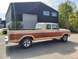 1979 Ford F250 XLT — photo 4