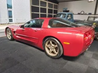 1998 Chevrolet Corvette C5 — photo 13