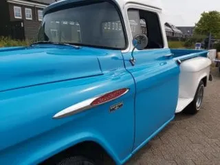 1957 Chevrolet 3200 stepside — photo 21