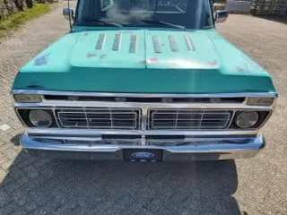 1976 Ford F100 racing — photo 20
