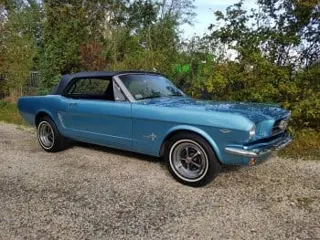 1965 Ford Mustang convertible — photo 18