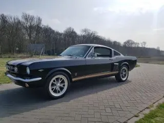 1965 Ford Mustang rent a hertz — photo 5