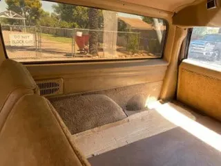 1985 Chevrolet Suburban — photo 17