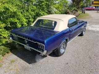 1967 Ford Mustang convertible — photo 2