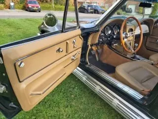 1965 Chevrolet Corvette Convertible — photo 35