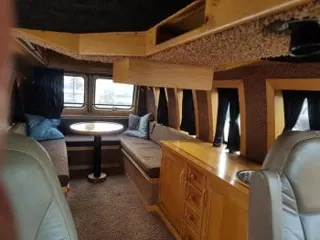 1983 GMC Vendura Van — photo 9