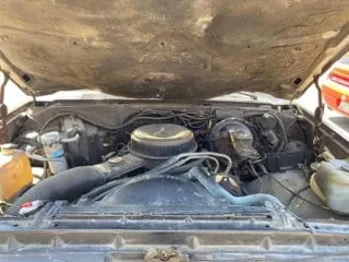 1985 Chevrolet Suburban — photo 29