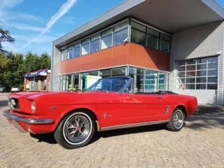 1965 Ford Mustang convertible — photo 27