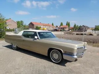 1970 Cadillac coupe deville — photo 3