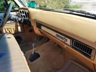 1979 Chevrolet Suburban C20 — photo 27