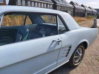 1966 Ford Mustang Hardtop coupe — photo 7