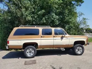 1979 Chevrolet Suburban C20 — photo 17
