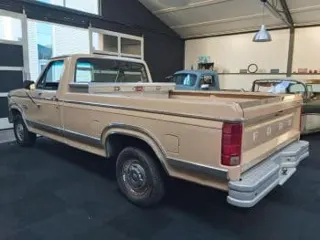 1985 Ford F150 4x2 — photo 26