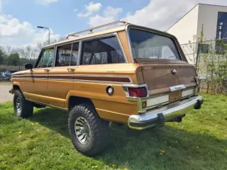 1983 Jeep Wagoneer — photo 17