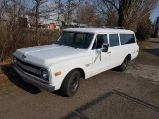 1969 Chevrolet Suburban 3 door — photo 11